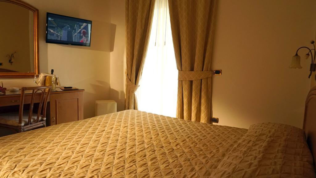Hotel Portonuovo 비에스테 외부 사진